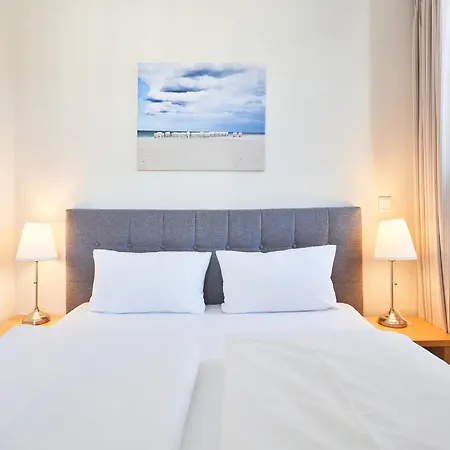 Stylische Mit Balkon Und Wlan Im Seepark Apartment Sellin (Rugen)