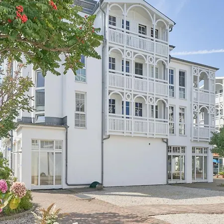 Stylische Mit Balkon Und Wlan Im Seepark Apartment Sellin (Rugen)